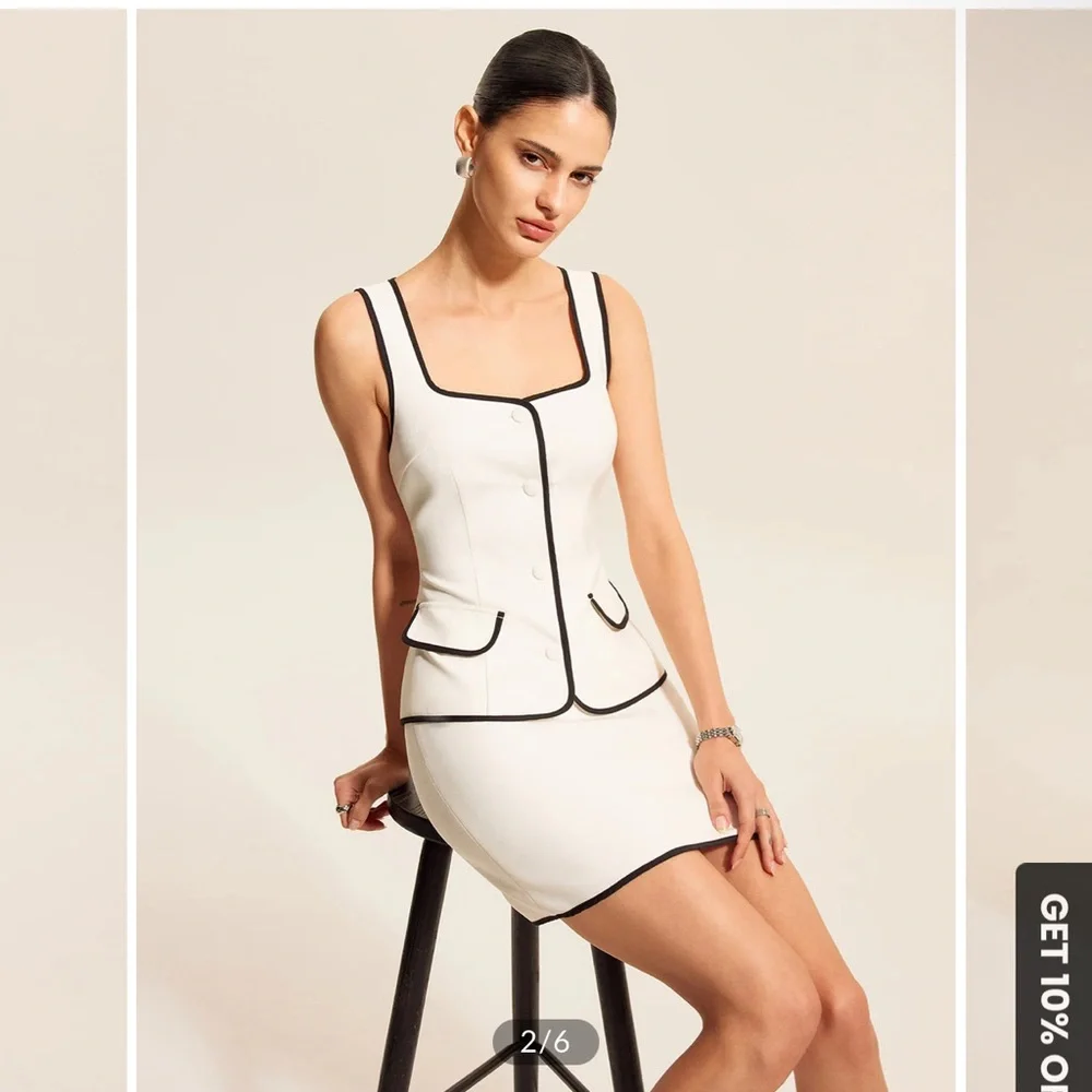 Commense White and Black Skirt Set - Picture 2 of 4